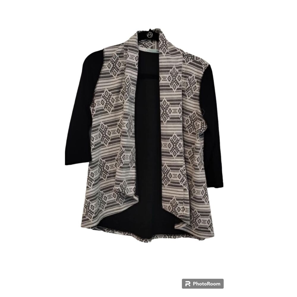 Maurices Black and white Aztec open‎ front cardigan